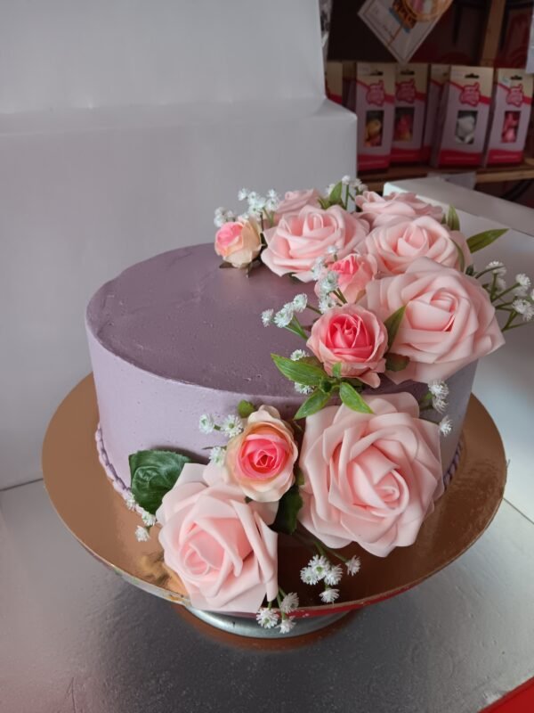 Tarta buttercream lila - Imagen 2